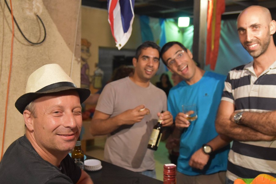 "צליל מכוון" בעיזה-בר