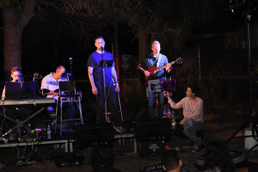 "צליל מכוון" בעיזה-בר